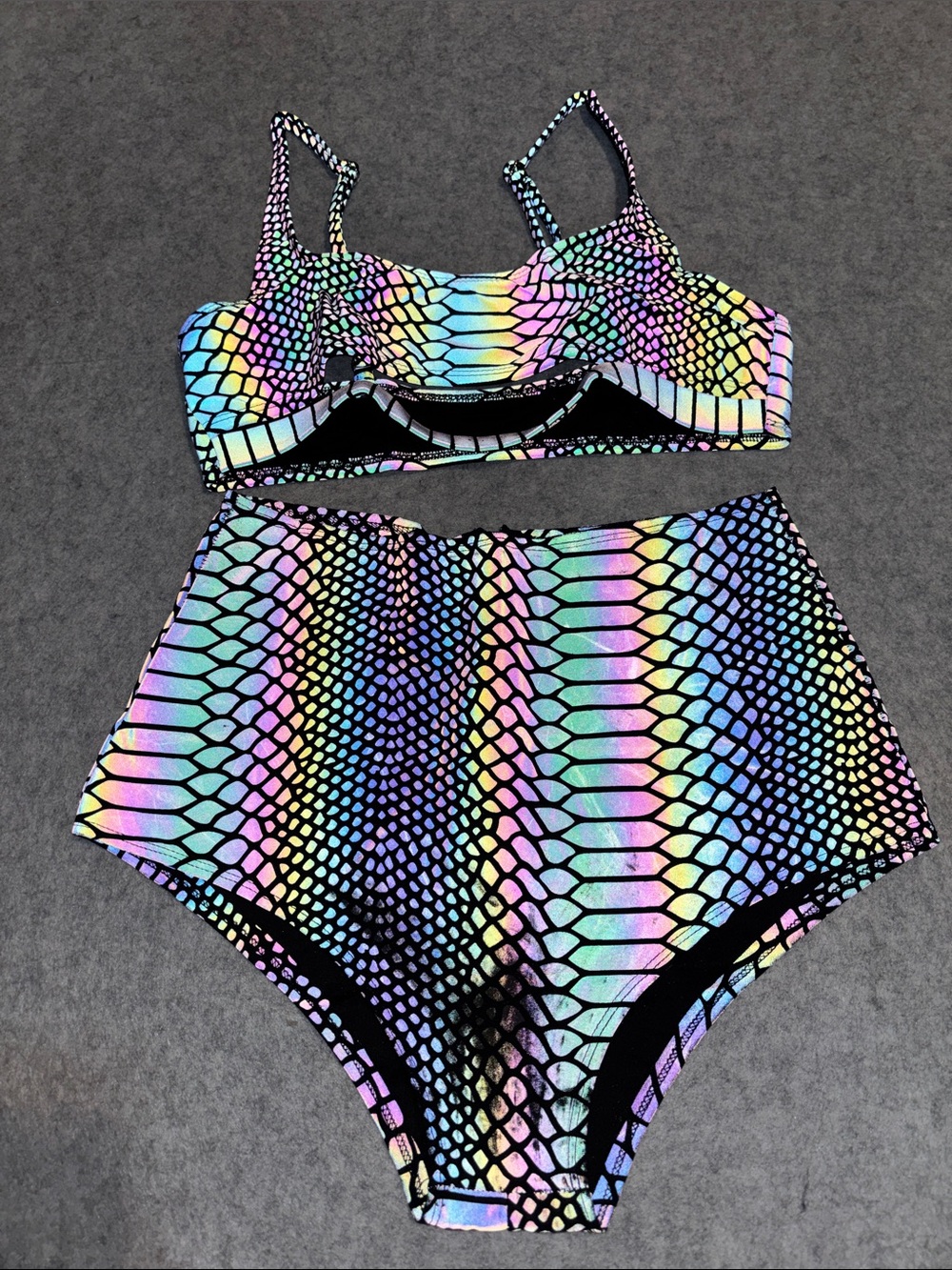iHeartRaves, Rave Wonderland Rainbow Reflective Crocodile Snake Animal Set